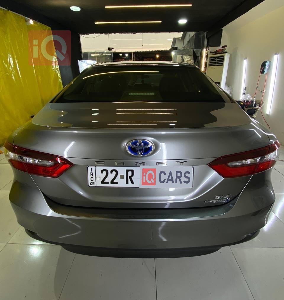 تۆیۆتا کامری